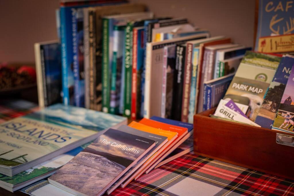 The Beeches Studio, Highlands Of Scotland นิวตันมอร์ ภายนอก รูปภาพ
